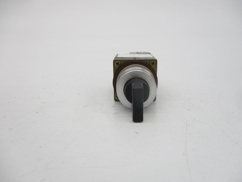 ALLEN BRADLEY 800MR-JH2BLA SER. C 300VAC (GY/BL) NSMP