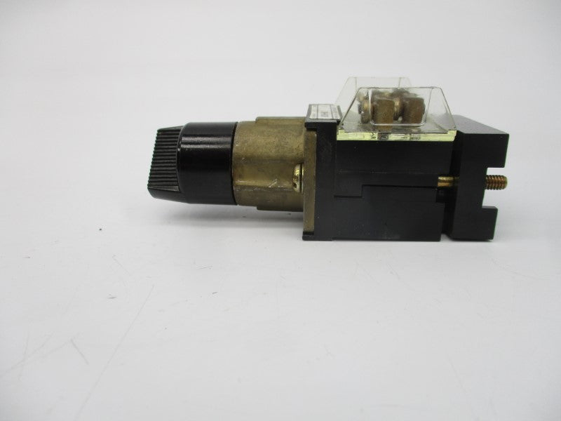 ALLEN BRADLEY 800H-HK2A SER. B 600VAC NSNP