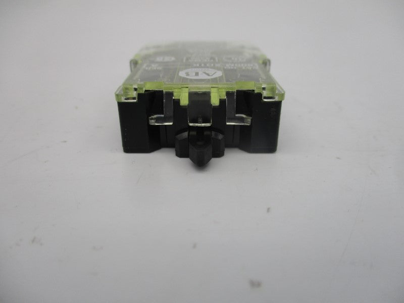 ALLEN BRADLEY 800M-XD1K SER. A 300VAC (BK/YL) NSMP