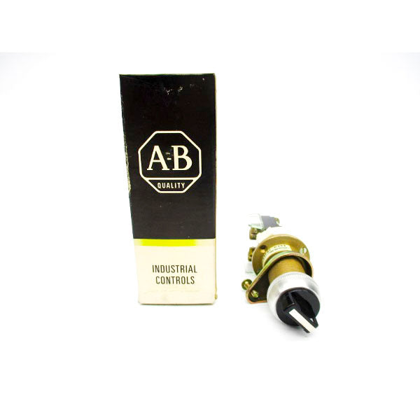 ALLEN BRADLEY 800H-JP4KB7AXXX SER. C 600VAC (BK/YL) NSMP