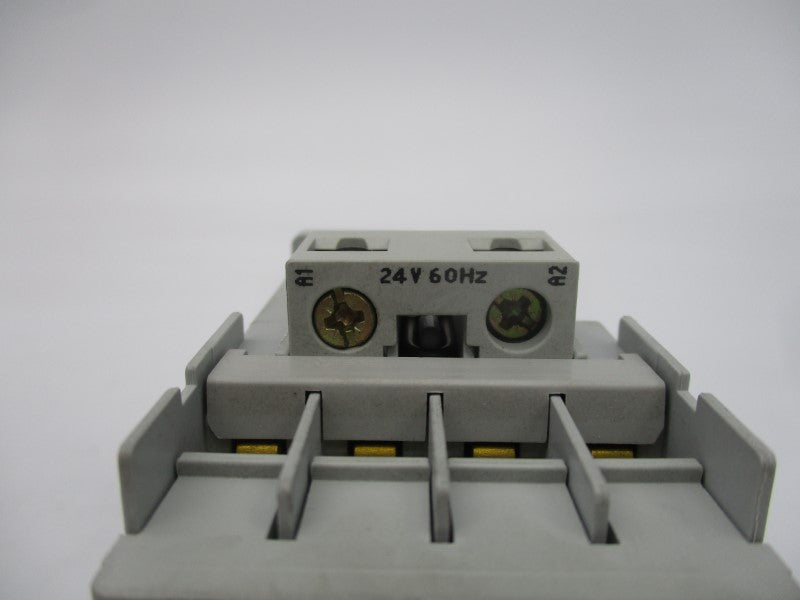 ALLEN BRADLEY 100-C09J01 SER. A 24V 25A (BR/WH) NSMP