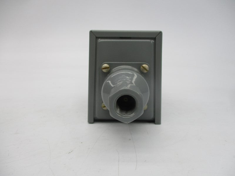 ALLEN BRADLEY 836-C7A SER. A 24-600VAC 0-150PSI (BR/YL) NSMP