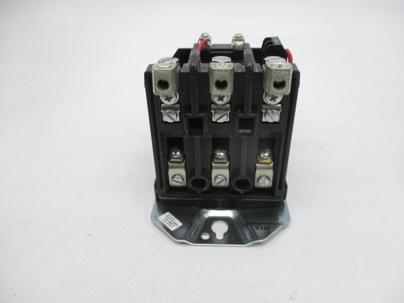 INDUSTRIAL SPARE PART 500F-COD930 SER. B 110/115-120V 45A (BR/WH) NSMP