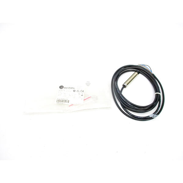 ALLEN BRADLEY 872C-D4NP12-E2 SER. E 10-30VDC (AS PICTURED) NSMP