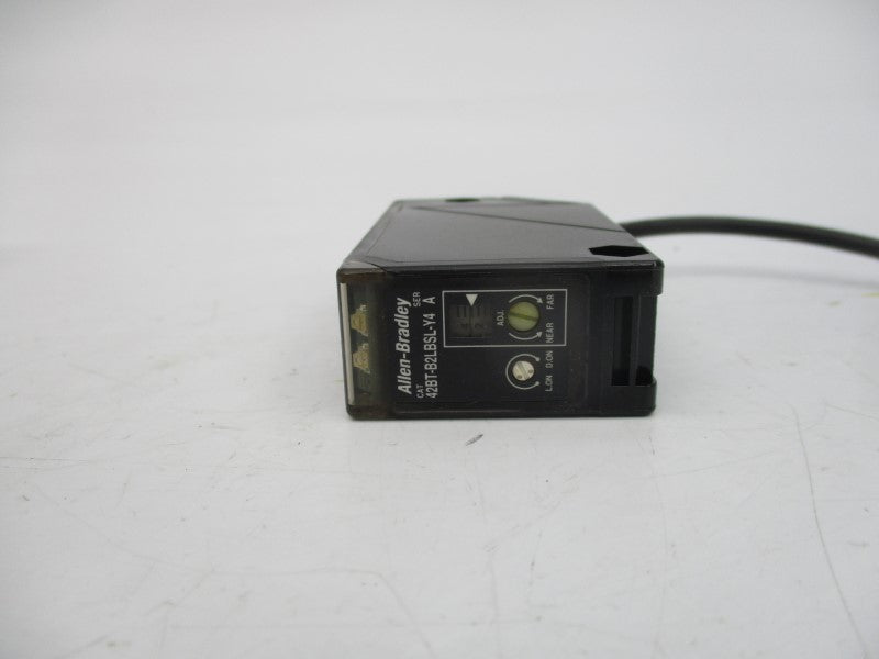 ALLEN BRADLEY 42BT-B2LBSL-Y4 SER. A 12-24VDC (WH) NSMP