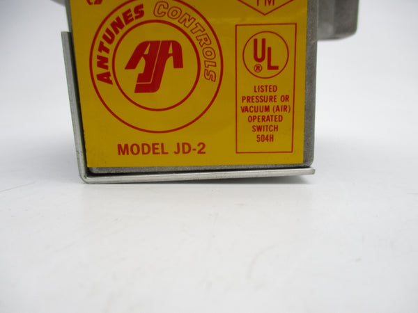 ANTUNES CONTROLS JD-2-GREY 1-4INWC NSNP