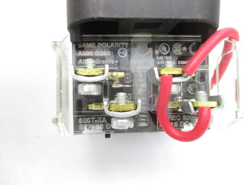 ALLEN BRADLEY 800T-QTH2R SER. U 12-130VAC/DC (WH) NSMP
