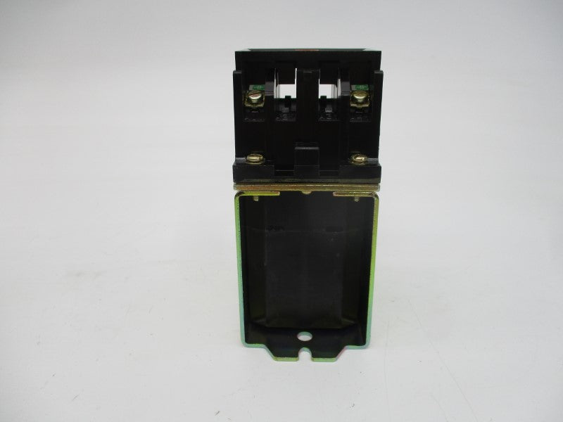ALLEN BRADLEY 700DC-P200Z24 SER. A 24VDC (GOLD) (BR/WH) NSMP