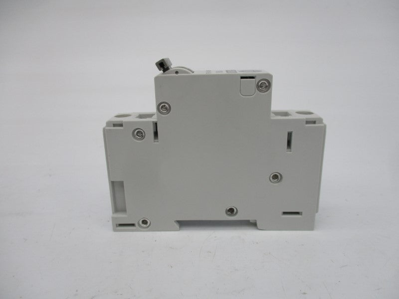 ALLEN BRADLEY 1492-CB1G005 SER. B 277VAC 0.5A (GY/BL) NSMP