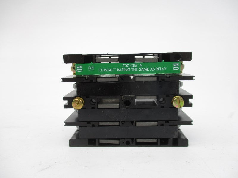ALLEN BRADLEY 700-RA10 SER. A (WH) NSMP
