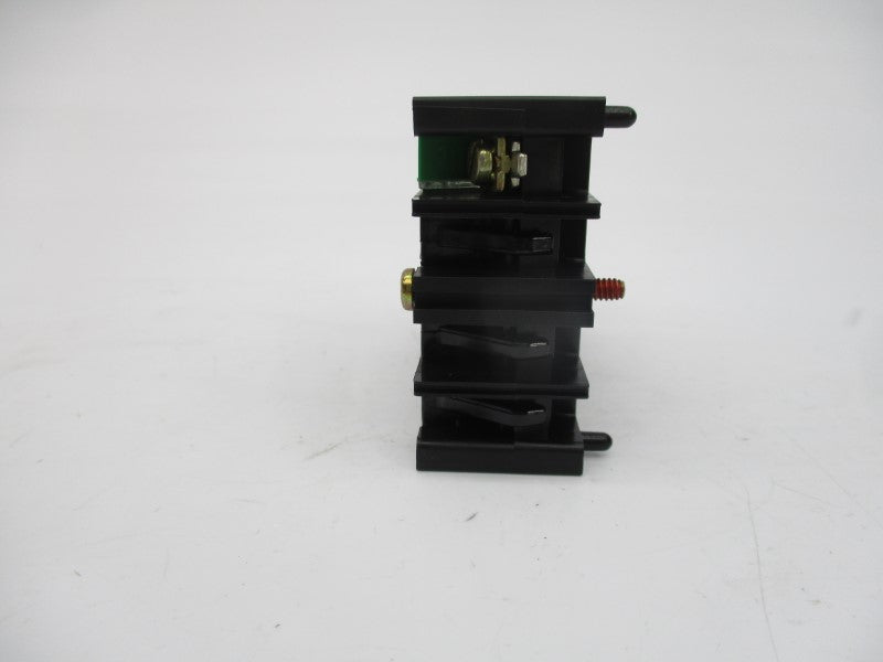 ALLEN BRADLEY 700-RA10 SER. A (WH) NSMP