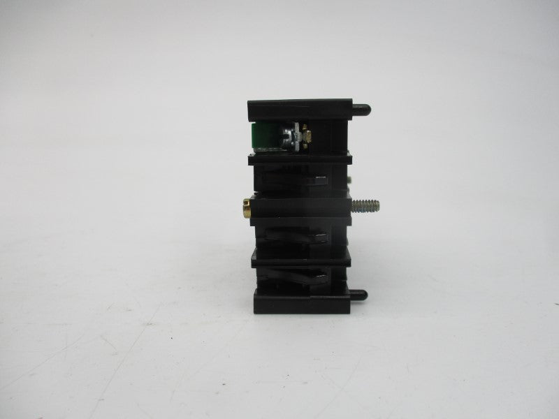 ALLEN BRADLEY 700-RA10 SER. A (GY/BL) NSMP