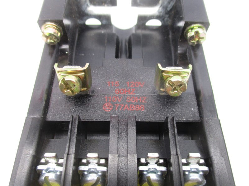ALLEN BRADLEY 700-R040A1 SER. B 110/115-120V (WH) NSMP