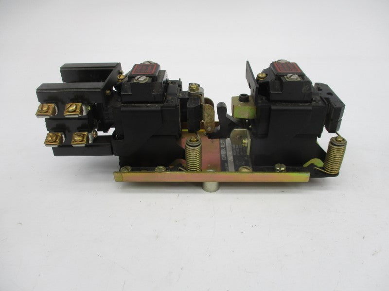 ALLEN BRADLEY 700-BXL220A1 SER. B 110/120V NSNP