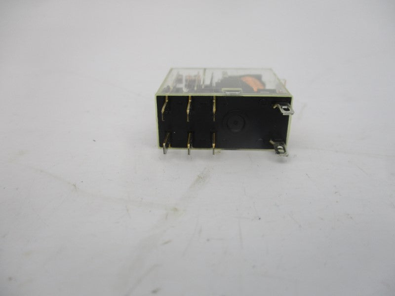 ALLEN BRADLEY 700-HK32Z12 SER. A 12VDC 5A NSNP