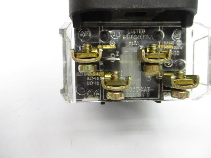 ALLEN BRADLEY 800T-FXPH16BA7 SER. T 120V NSNP
