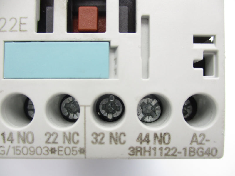 SIEMENS 3RH1122-1BG40 240VAC 10A NSNP