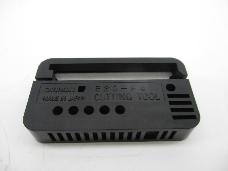 OMRON SRT1-OD08 24VDC NSNP