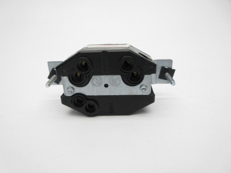 LEVITON 3330 125/250V 30A NSMP