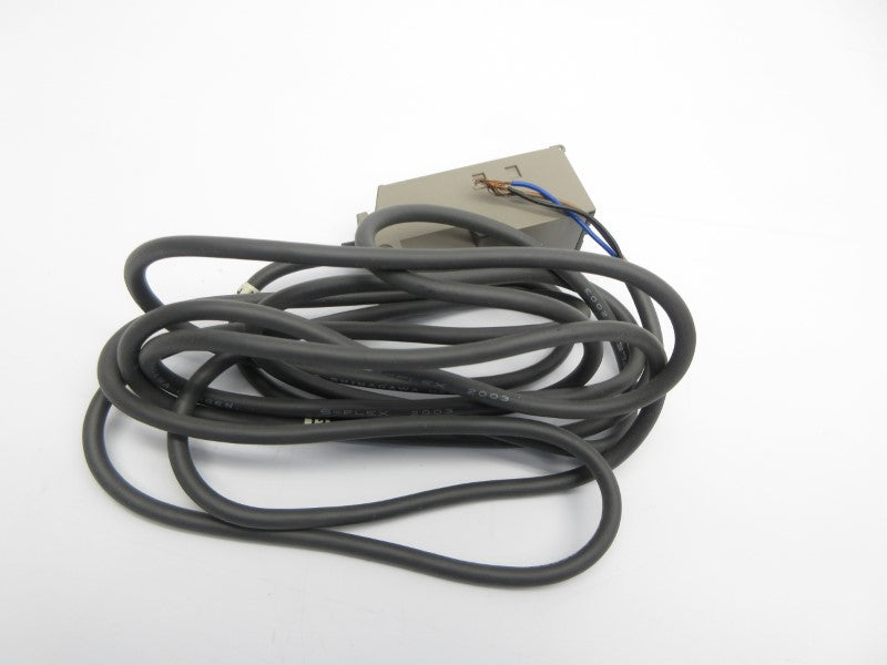 OMRON E3S-CD61 10-30VDC 2M NSMP