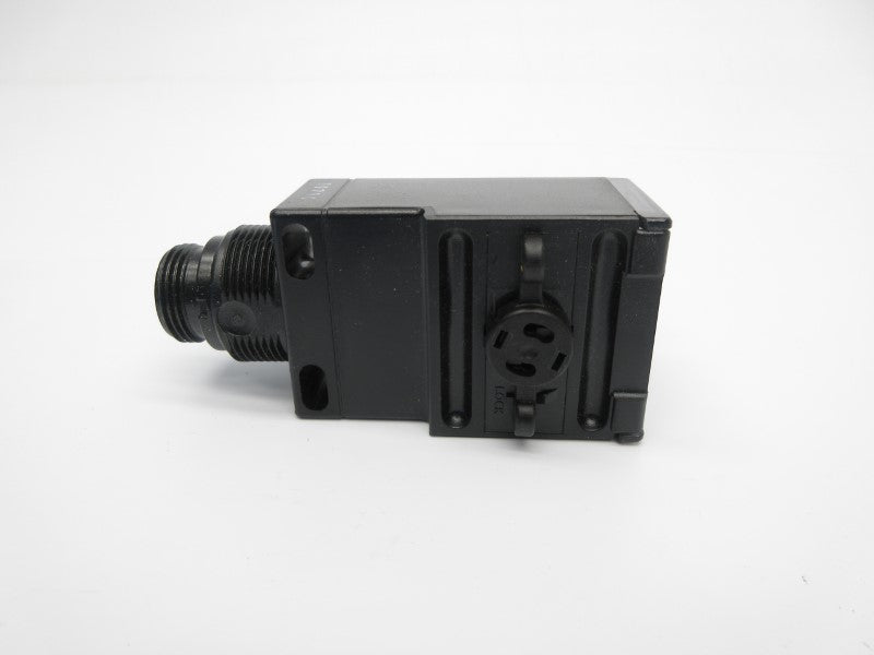 OMRON E3JU-XRM4-MN1 24-240VAC 3A NSMP