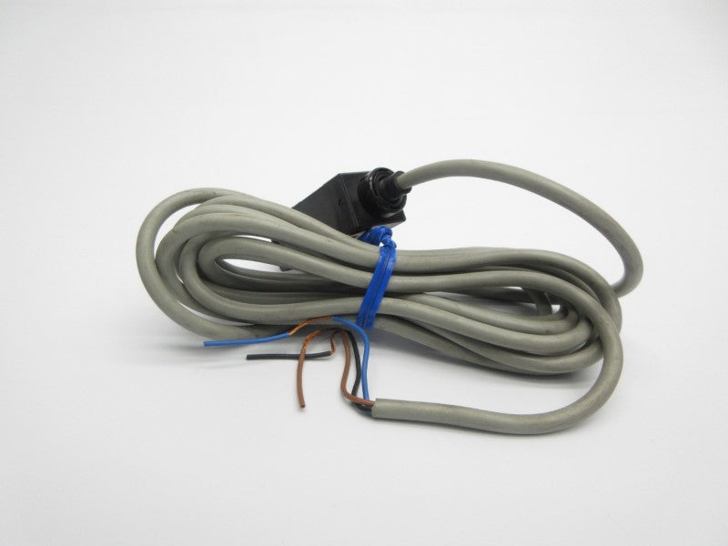 OMRON E3S-2DE4 12-24VDC NSNP