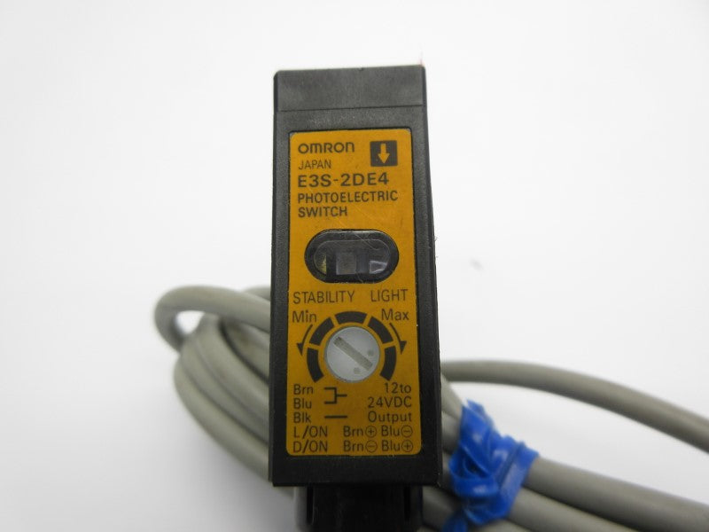 OMRON E3S-2DE4 12-24VDC NSNP