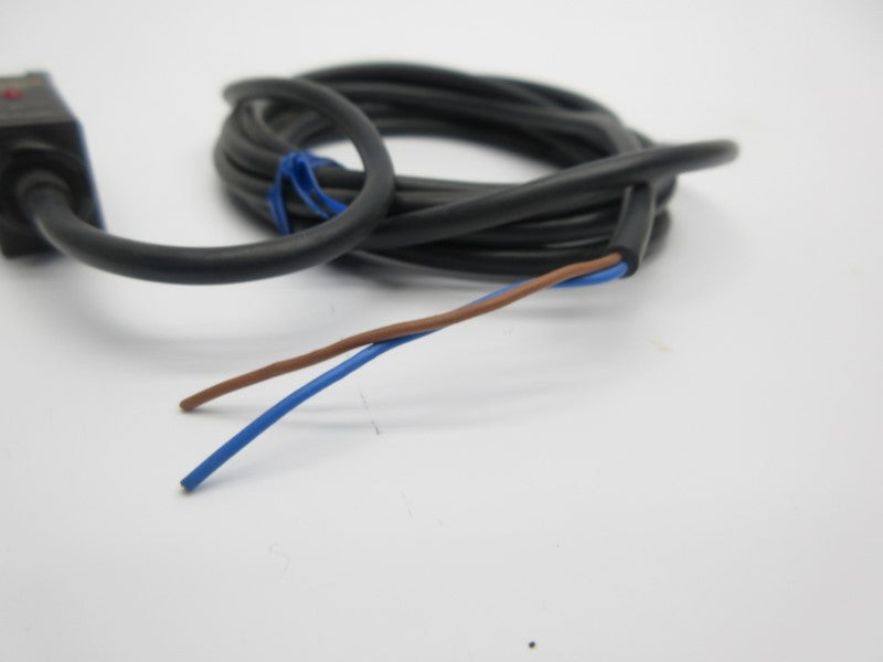 OMRON E3R-5L 12-24VDC NSNP