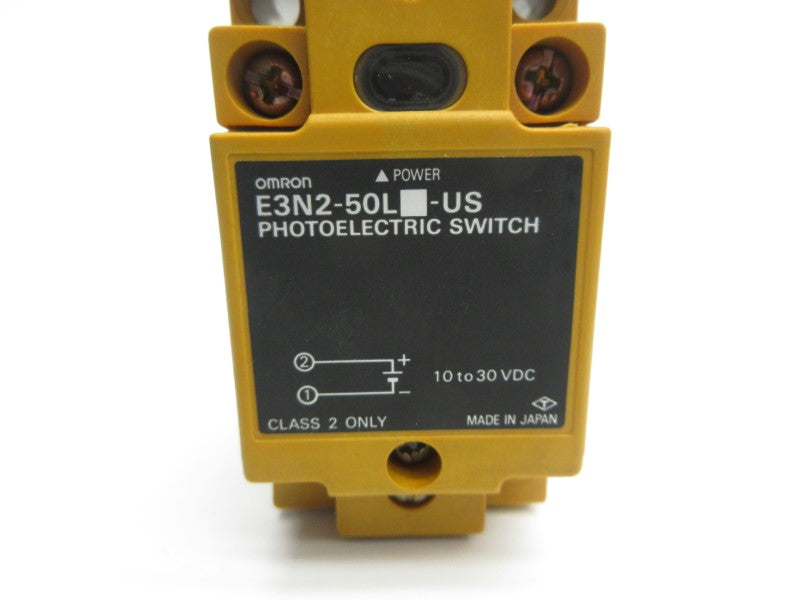 OMRON E3N2-50L-US 10-30VDC NSNP
