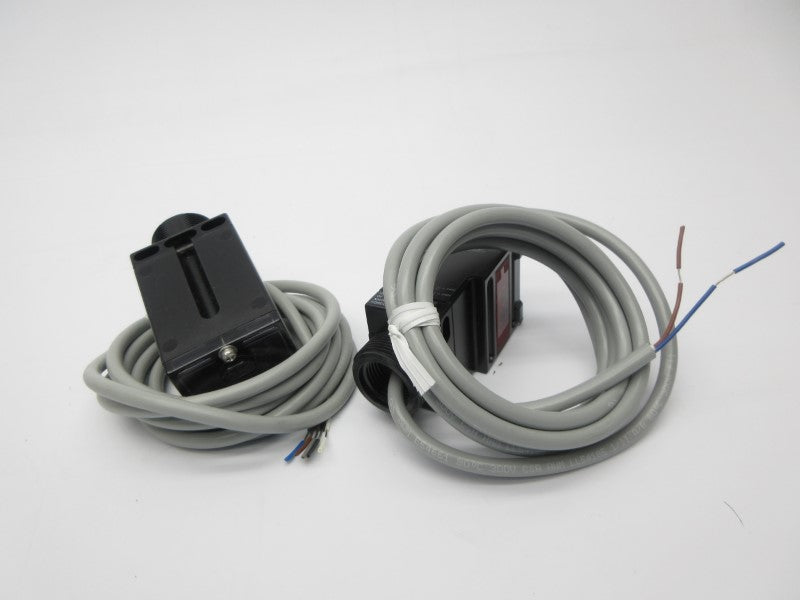 OMRON E3JU-25M4-3 24-240VAC NSMP
