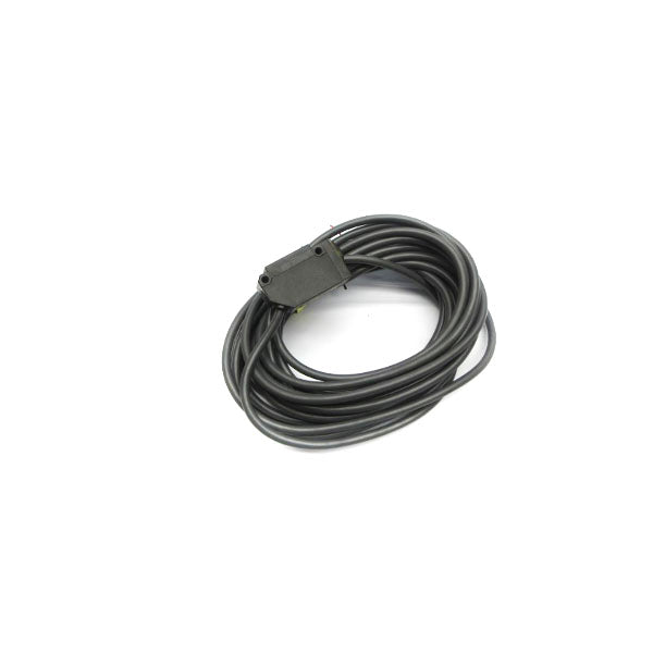 OMRON E3V3-R61 12-24VDC NSNP