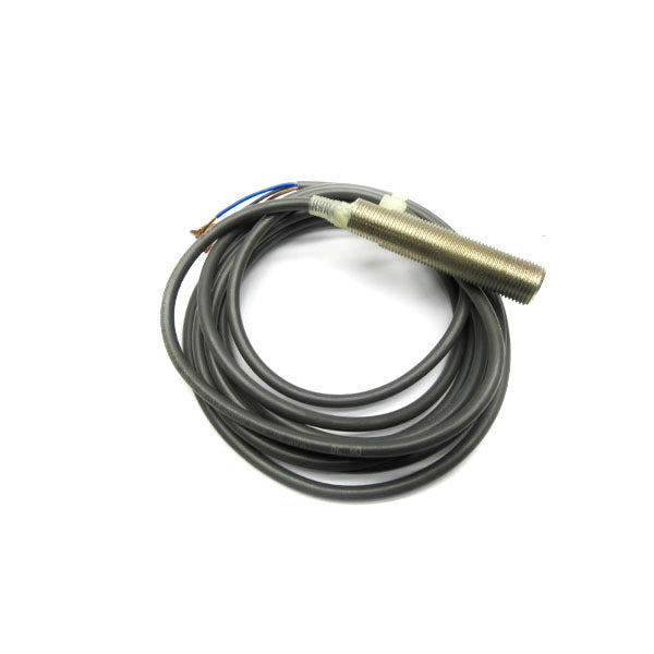 OMRON E2E2-X2B1 12-24VDC NSNP