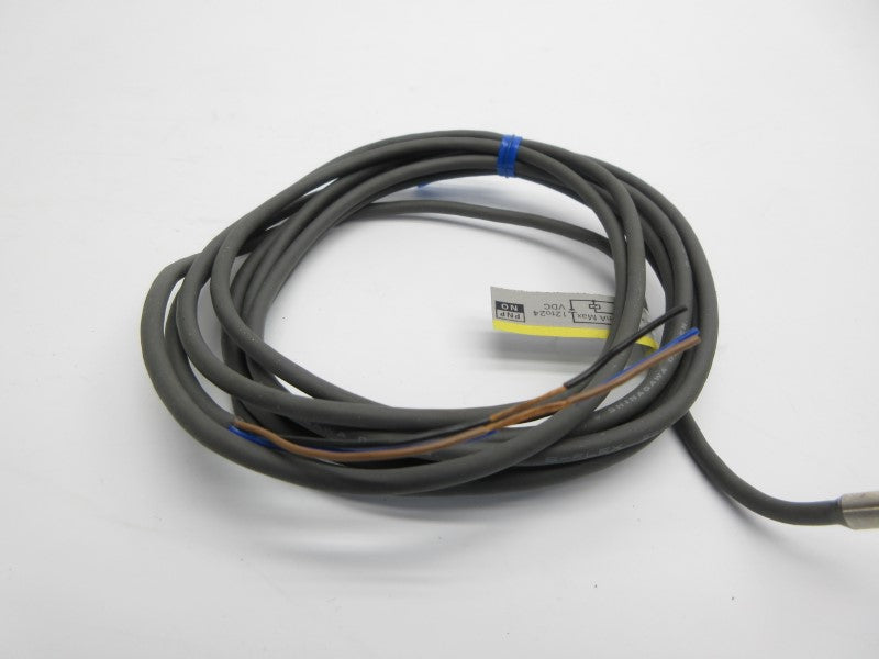 OMRON E2E-X1B1 NSNP