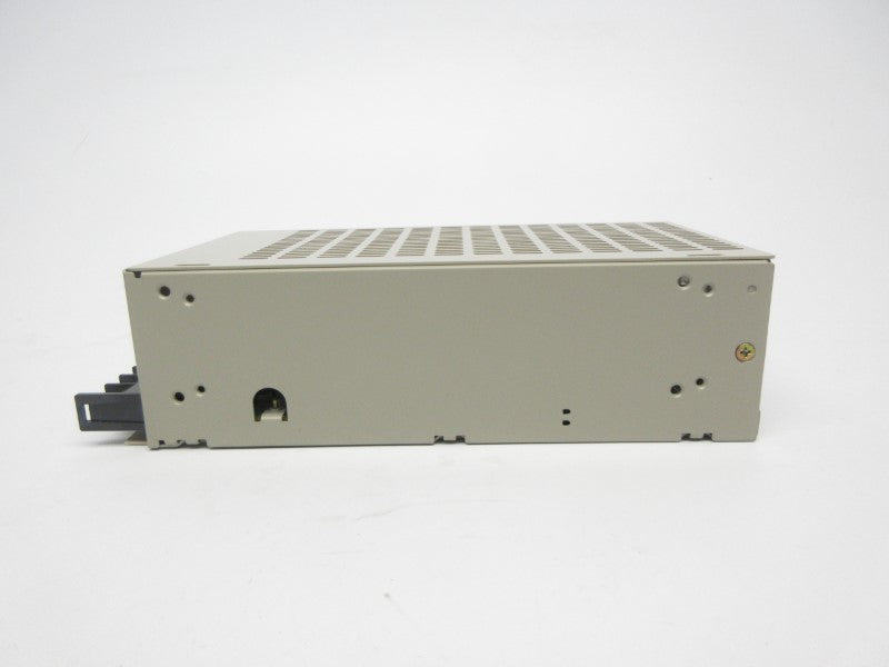 OMRON S82H-3024 100-120VAC 200-240VAC NSMP