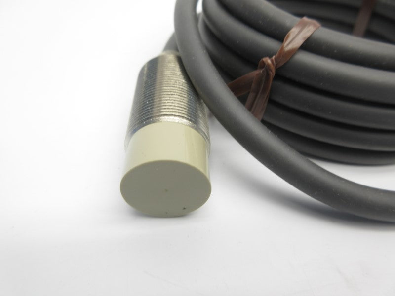 OMRON TL-X10MC1-GE 12-24VDC NSMP