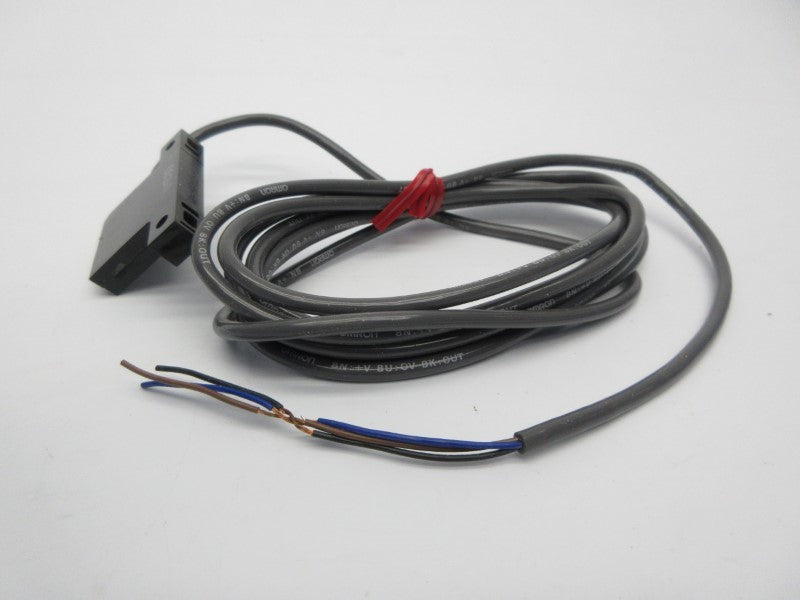 OMRON E3HF-DS5E1 12-24VDC NSMP
