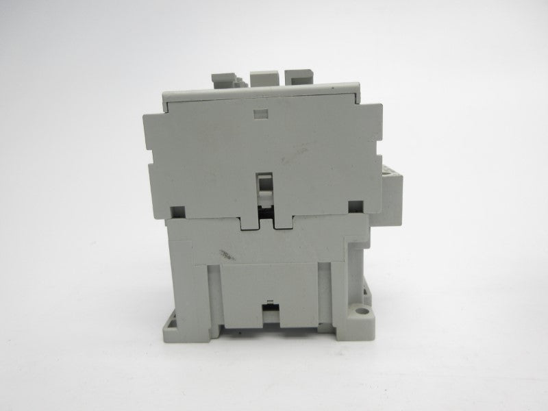 ALLEN BRADLEY 700-CF400B SER. A 380-400V 440V NSNP