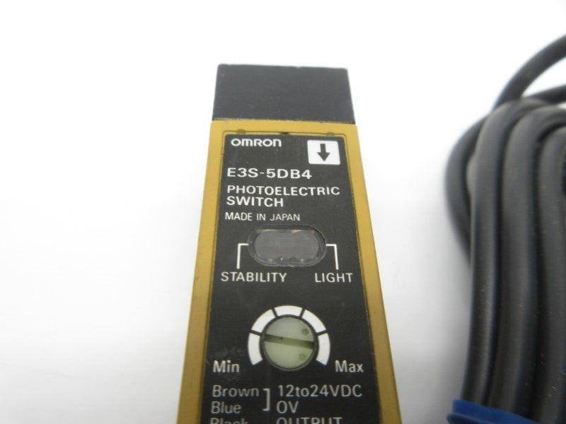 OMRON E3S-5DB4 12-24VDC NSNP