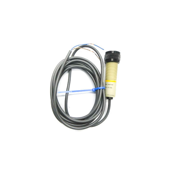 OMRON E3F2-3L 10-30VDC NSNP