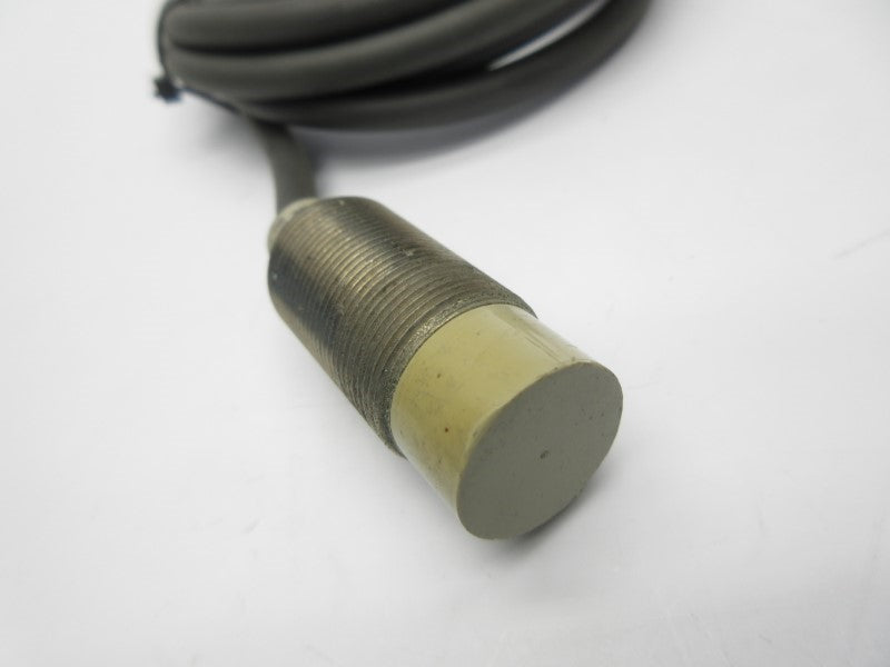OMRON TL-X10MB1-GE 12-24VDC NSNP