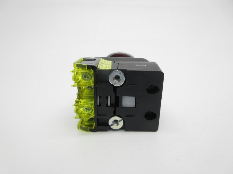 ALLEN BRADLEY 800TC-FXQH2RD4S SER. U 12-130VAC/DC (WH) NSMP