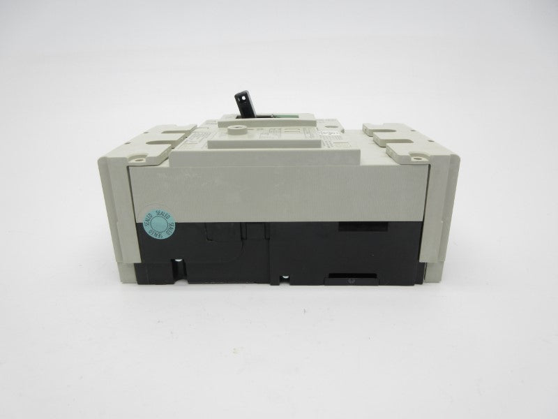 MITSUBISHI ELECTRIC NV125-SVU3P20A30 100-200VAC 20A NSNP