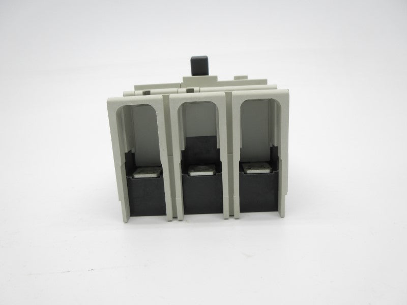 MITSUBISHI ELECTRIC NV125-SVU3P20A30 100-200VAC 20A NSNP