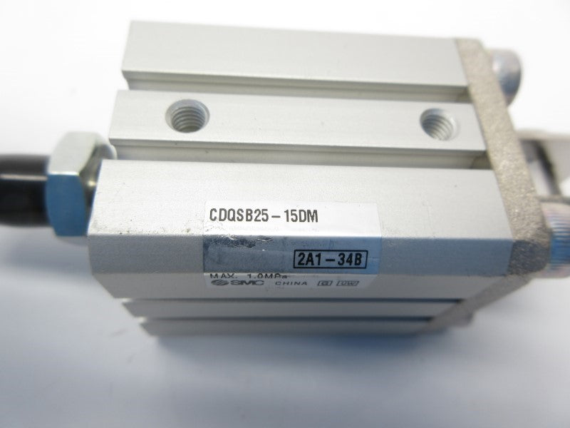 SMC CDQSB25-15DM (AS PICTURED) NSNP