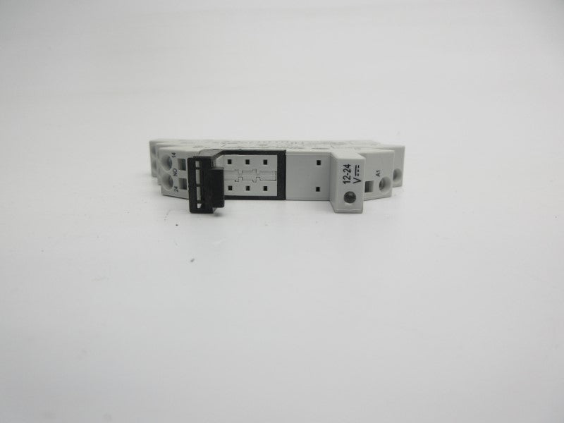 ALLEN BRADLEY 700-HLT22 SER. A 12/24V NSNP