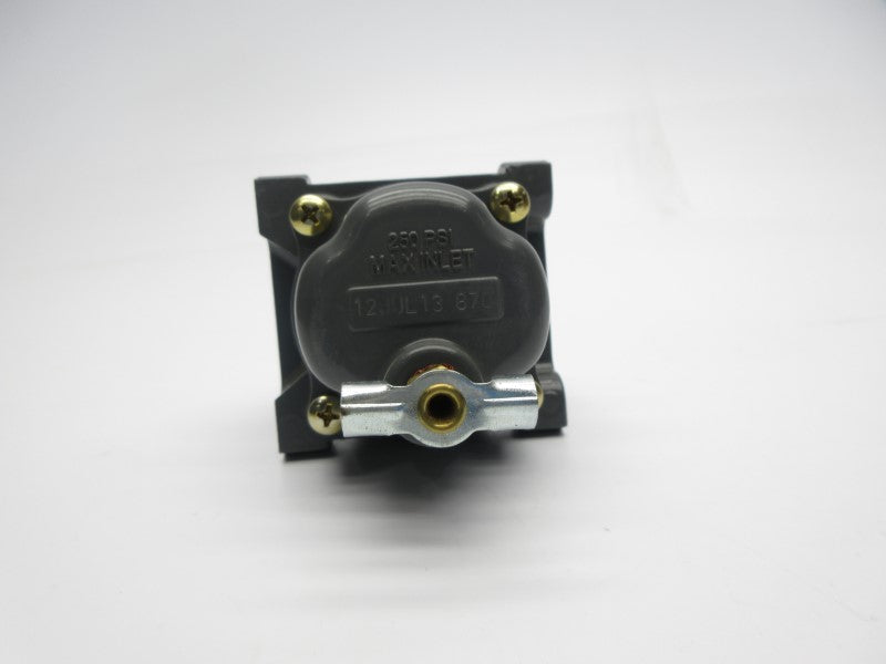 FISHER FS-67CFR-225 0-60PSI NSNP