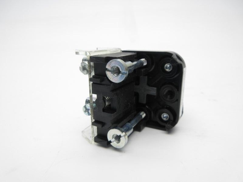ALLEN BRADLEY 800T-A8A SER. B NSNP