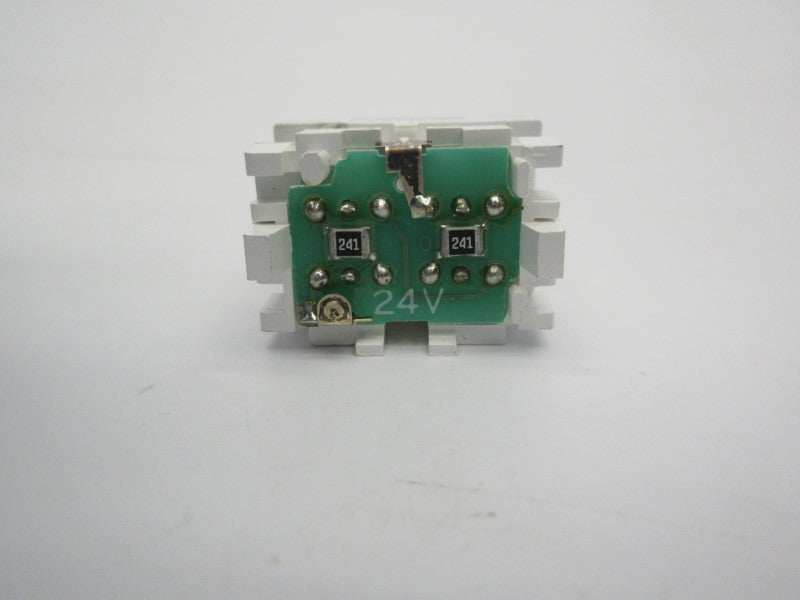 PUSH BUTTON 2075Z2 24V NSNP