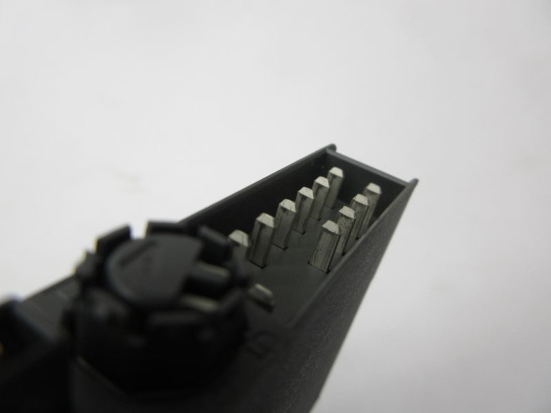SIEMENS 6ES7132-4BB01-0AB0 24VDC 0.5A UNMP