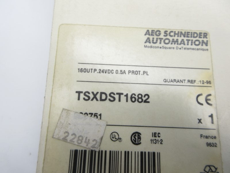 TELEMECANIQUE TSXDST1682 24VDC 0.5A NSMP
